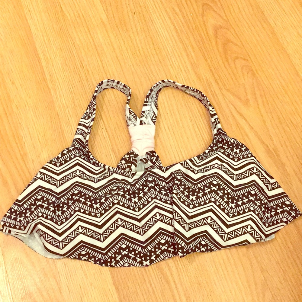 Black and white bikini top